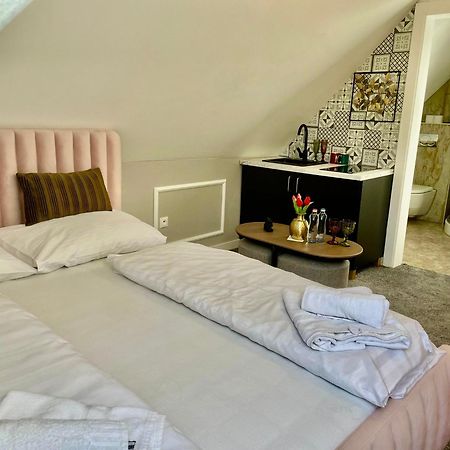 Boutique Hotel Posta Rl Oravsky Podzamok Buitenkant foto