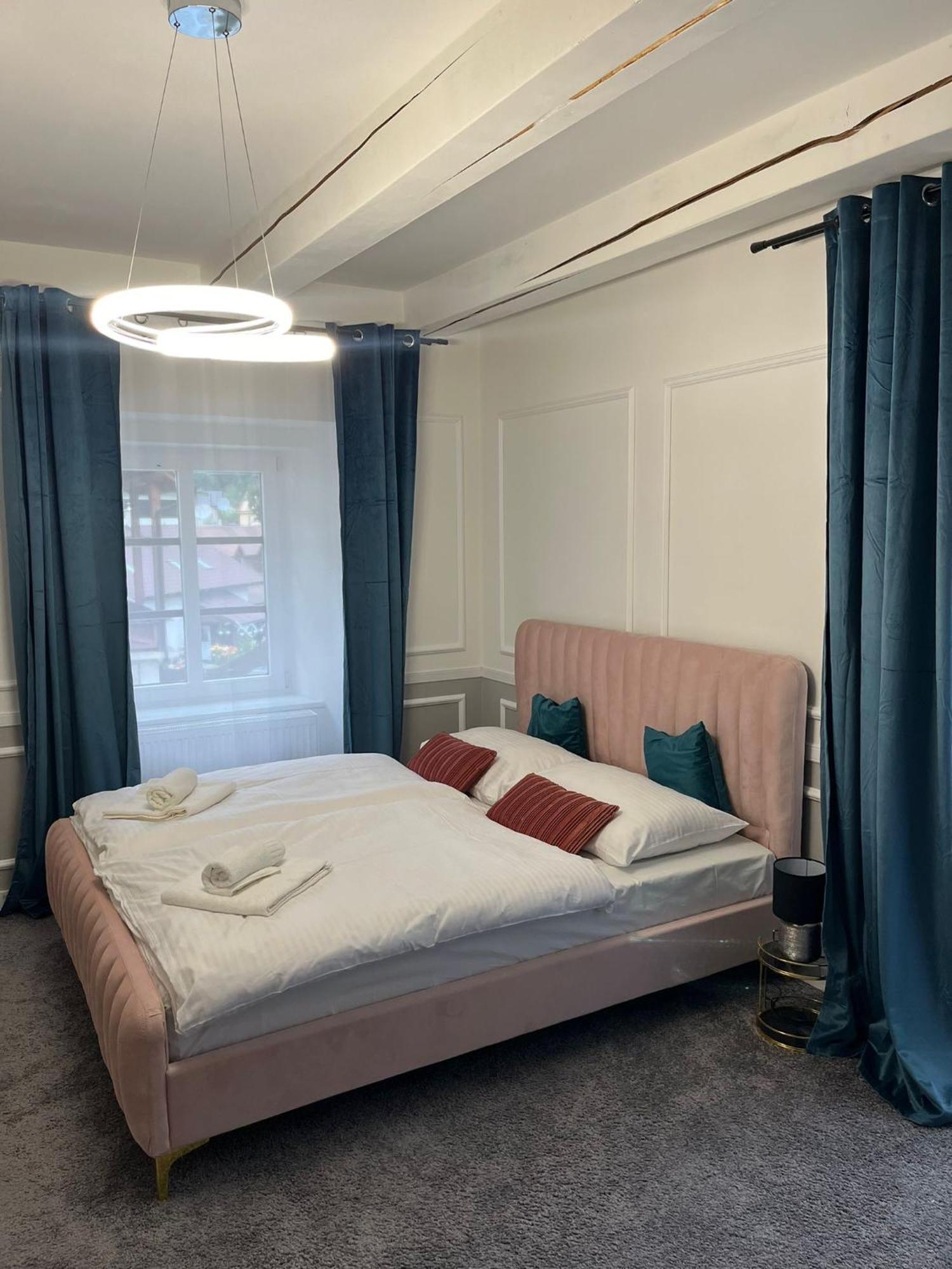 Boutique Hotel Posta Rl Oravsky Podzamok Buitenkant foto