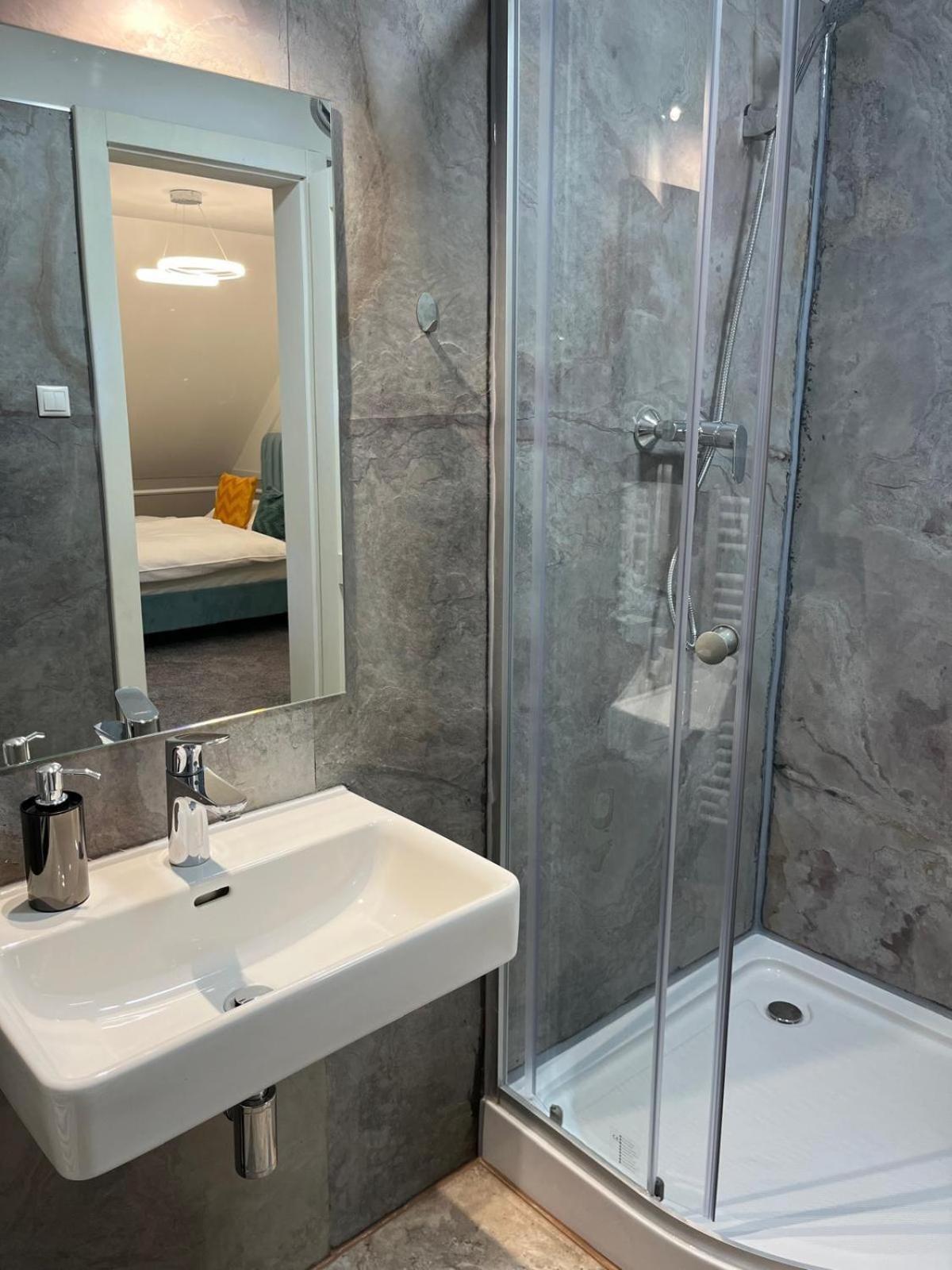 Boutique Hotel Posta Rl Oravsky Podzamok Buitenkant foto