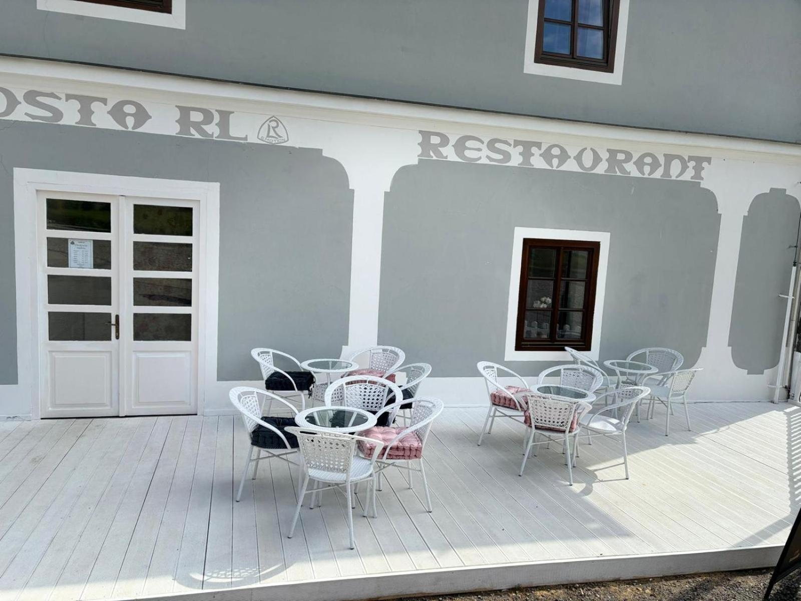 Boutique Hotel Posta Rl Oravsky Podzamok Buitenkant foto