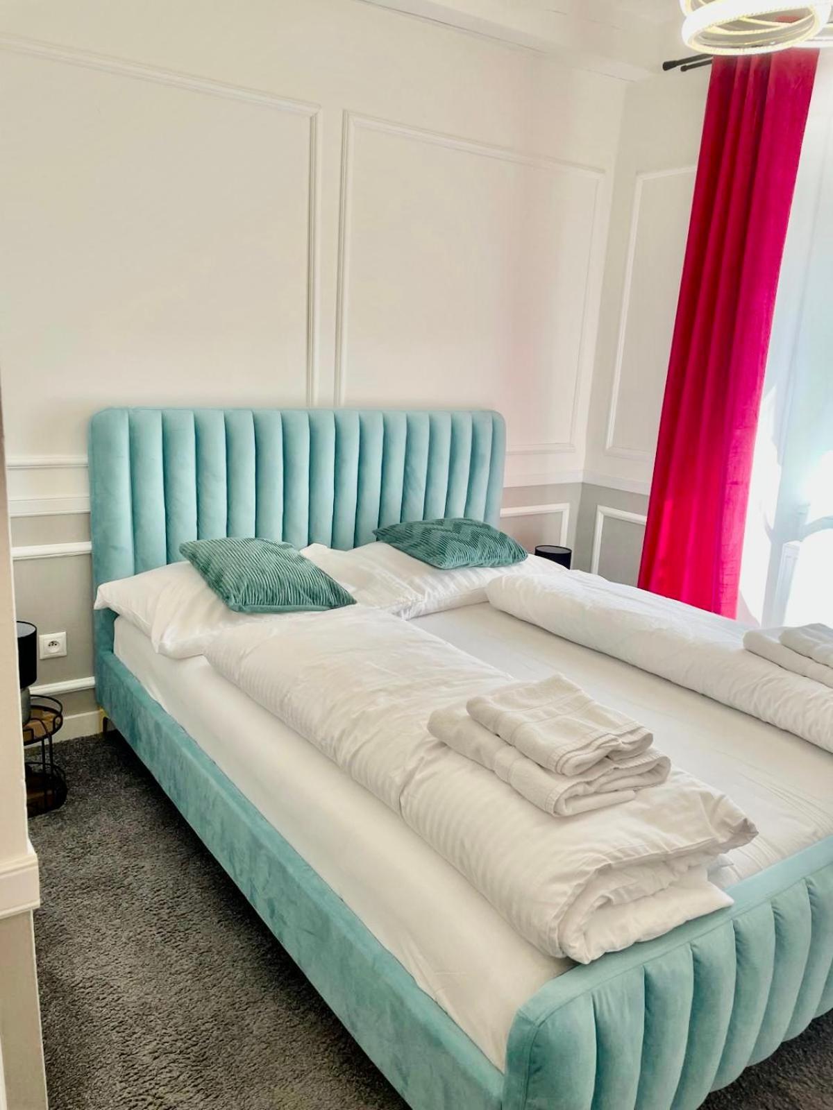 Boutique Hotel Posta Rl Oravsky Podzamok Buitenkant foto